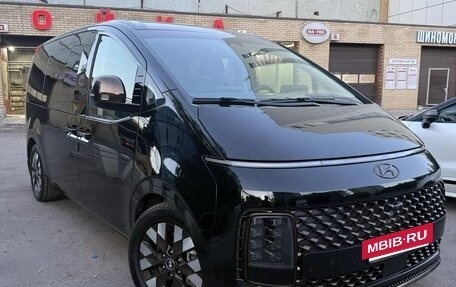 Hyundai Staria, 2022 год, 5 500 000 рублей, 10 фотография
