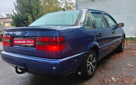 Volkswagen Passat B4, 1994 год, 250 000 рублей, 1 фотография