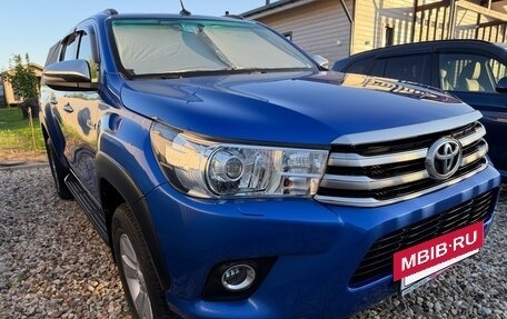 Toyota Hilux VIII, 2018 год, 4 500 000 рублей, 2 фотография