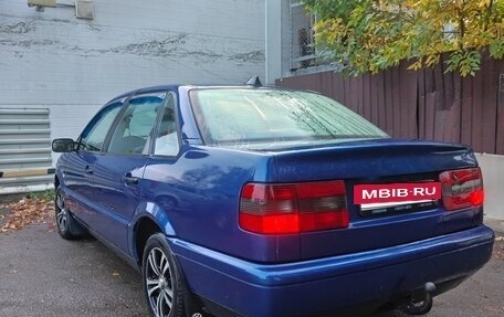 Volkswagen Passat B4, 1994 год, 250 000 рублей, 4 фотография