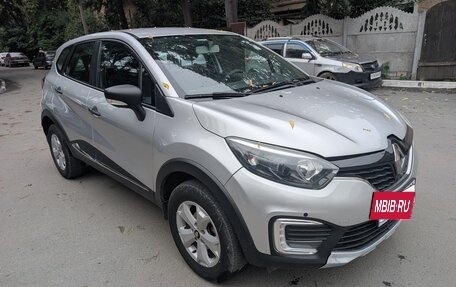 Renault Kaptur I рестайлинг, 2019 год, 1 150 000 рублей, 6 фотография