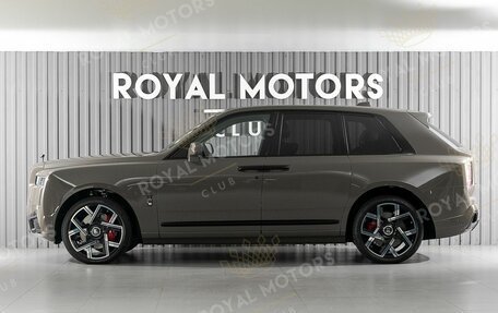 Rolls-Royce Cullinan, 2025 год, 64 500 000 рублей, 3 фотография