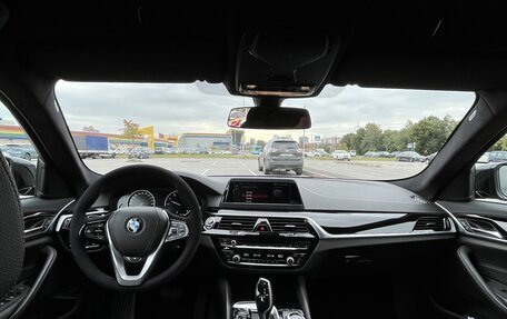 BMW 5 серия, 2017 год, 2 850 000 рублей, 14 фотография