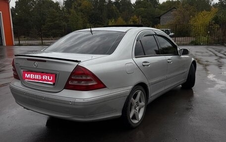Mercedes-Benz C-Класс, 2001 год, 680 000 рублей, 3 фотография