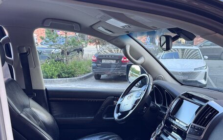 Toyota Land Cruiser 200, 2012 год, 2 500 000 рублей, 10 фотография