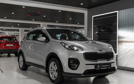KIA Sportage IV рестайлинг, 2018 год, 2 095 000 рублей, 2 фотография