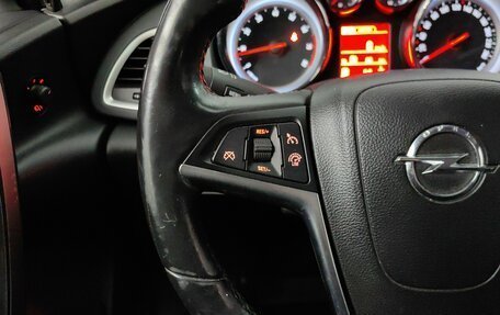 Opel Astra J, 2013 год, 585 000 рублей, 18 фотография