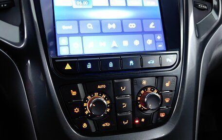 Opel Astra J, 2013 год, 585 000 рублей, 15 фотография