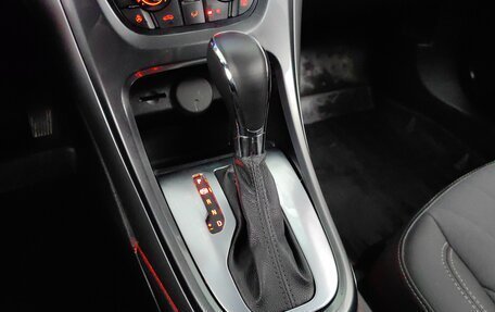 Opel Astra J, 2013 год, 585 000 рублей, 17 фотография