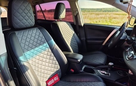 Toyota RAV4, 2013 год, 2 000 000 рублей, 6 фотография