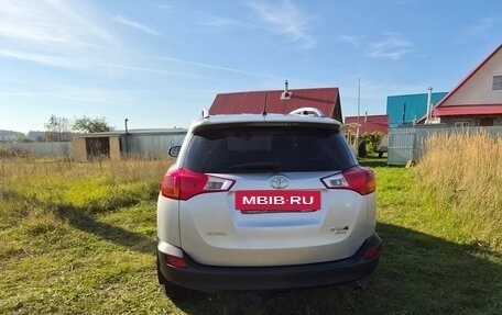 Toyota RAV4, 2013 год, 2 000 000 рублей, 3 фотография