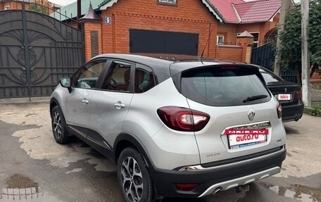 Renault Kaptur I рестайлинг, 2018 год, 1 750 000 рублей, 2 фотография