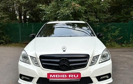 Mercedes-Benz E-Класс, 2011 год, 1 375 000 рублей, 13 фотография