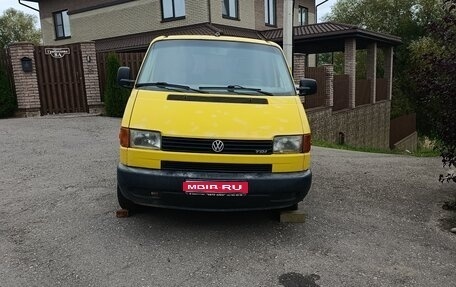 Volkswagen Transporter T4, 2000 год, 800 000 рублей, 1 фотография