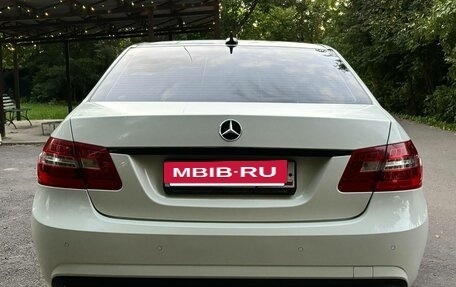 Mercedes-Benz E-Класс, 2011 год, 1 375 000 рублей, 16 фотография