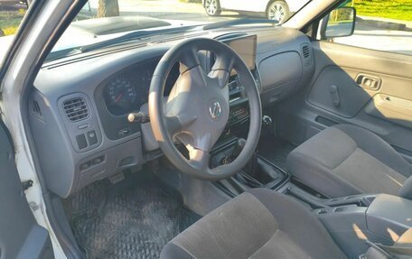 Nissan NP300, 2011 год, 950 000 рублей, 5 фотография