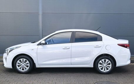 KIA Rio IV, 2022 год, 1 699 000 рублей, 2 фотография