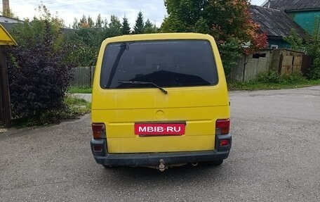 Volkswagen Transporter T4, 2000 год, 800 000 рублей, 2 фотография