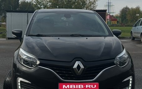 Renault Kaptur I рестайлинг, 2019 год, 1 300 000 рублей, 2 фотография