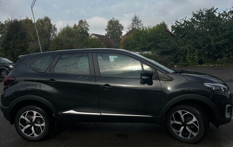 Renault Kaptur I рестайлинг, 2019 год, 1 300 000 рублей, 4 фотография