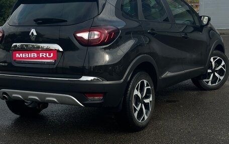Renault Kaptur I рестайлинг, 2019 год, 1 300 000 рублей, 6 фотография