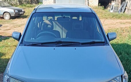 Mazda Demio III (DE), 2000 год, 130 000 рублей, 1 фотография