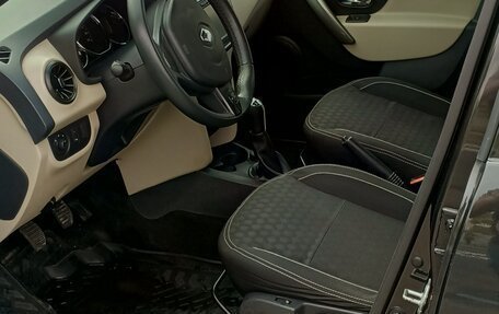 Renault Logan II, 2015 год, 775 000 рублей, 12 фотография