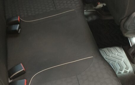 Renault Logan II, 2015 год, 775 000 рублей, 13 фотография