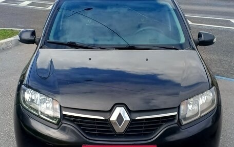 Renault Logan II, 2015 год, 775 000 рублей, 15 фотография