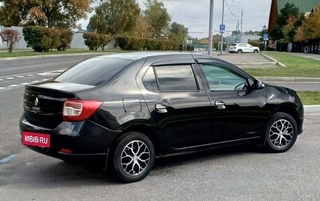 Renault Logan II, 2015 год, 775 000 рублей, 3 фотография