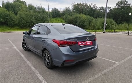 Hyundai Solaris II рестайлинг, 2017 год, 1 260 000 рублей, 5 фотография