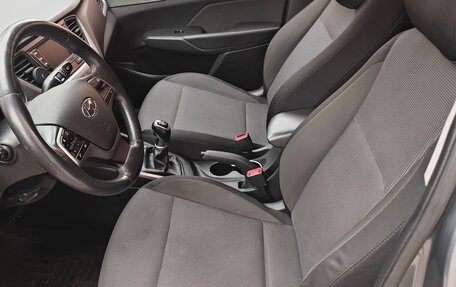 Hyundai Solaris II рестайлинг, 2017 год, 1 260 000 рублей, 31 фотография
