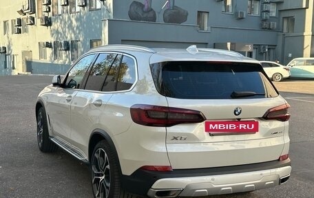 BMW X5, 2021 год, 6 950 000 рублей, 3 фотография