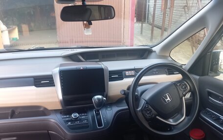 Honda Freed II, 2019 год, 1 750 000 рублей, 8 фотография
