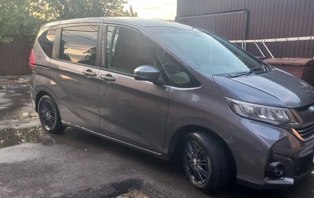 Honda Freed II, 2019 год, 1 750 000 рублей, 5 фотография