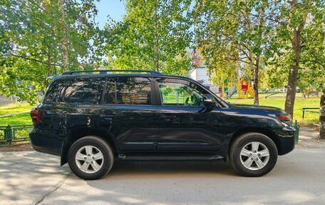 Toyota Land Cruiser 200, 2013 год, 4 200 000 рублей, 6 фотография
