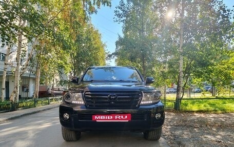 Toyota Land Cruiser 200, 2013 год, 4 200 000 рублей, 4 фотография