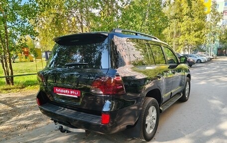 Toyota Land Cruiser 200, 2013 год, 4 200 000 рублей, 7 фотография
