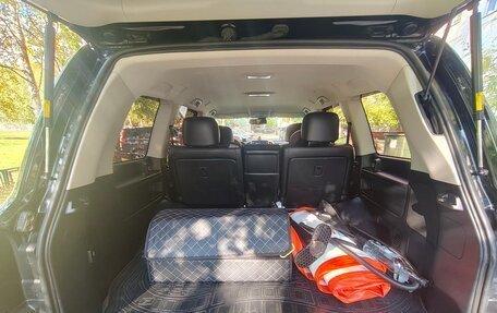 Toyota Land Cruiser 200, 2013 год, 4 200 000 рублей, 19 фотография