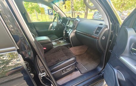 Toyota Land Cruiser 200, 2013 год, 4 200 000 рублей, 13 фотография