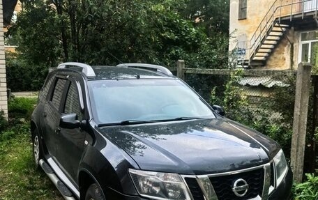 Nissan Terrano III, 2016 год, 880 000 рублей, 2 фотография