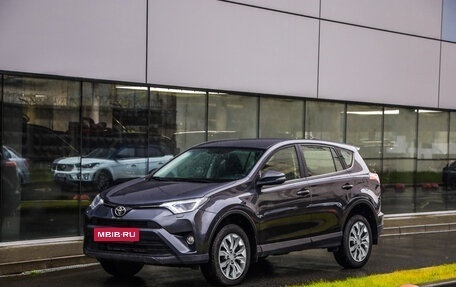 Toyota RAV4, 2015 год, 2 299 777 рублей, 3 фотография