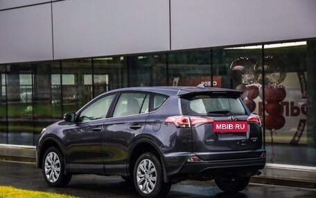 Toyota RAV4, 2015 год, 2 299 777 рублей, 8 фотография
