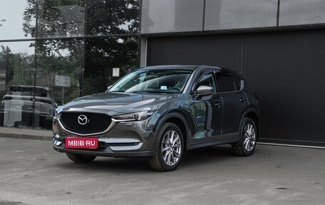 Mazda CX-5 II, 2019 год, 2 400 000 рублей, 1 фотография