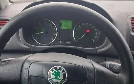 Skoda Fabia II, 2012 год, 380 000 рублей, 5 фотография