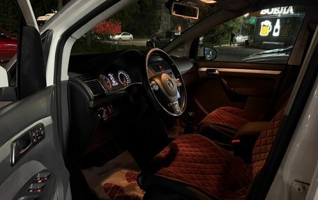Volkswagen Touran III, 2013 год, 1 299 000 рублей, 13 фотография