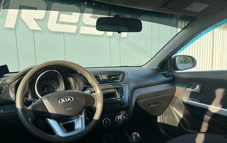 KIA Rio III рестайлинг, 2013 год, 850 000 рублей, 6 фотография