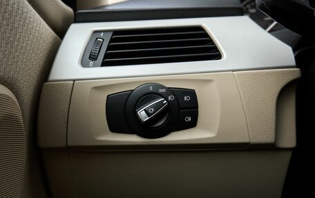 BMW 3 серия, 2011 год, 941 000 рублей, 12 фотография