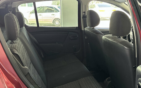 Renault Sandero I, 2013 год, 400 000 рублей, 16 фотография