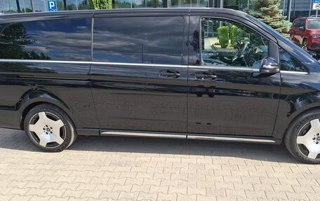 Mercedes-Benz V-Класс, 2026 год, 13 700 000 рублей, 6 фотография